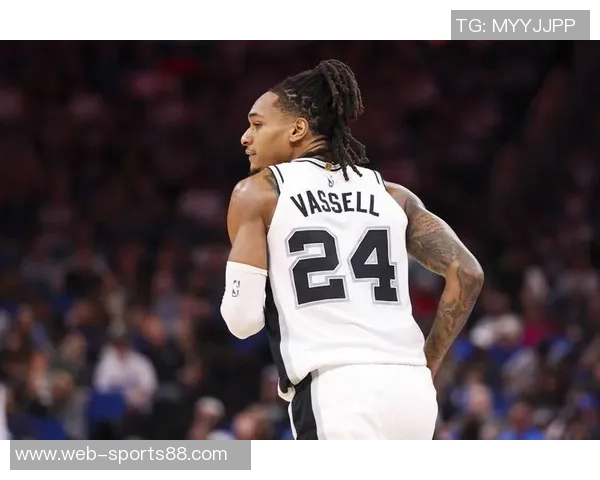 马刺阵容大幅缩水福克斯索汉缺席对阵鹈鹕比赛至少四人缺阵 马刺阵容大幅缩水福克斯索汉缺席对阵鹈鹕比赛至少四人缺阵